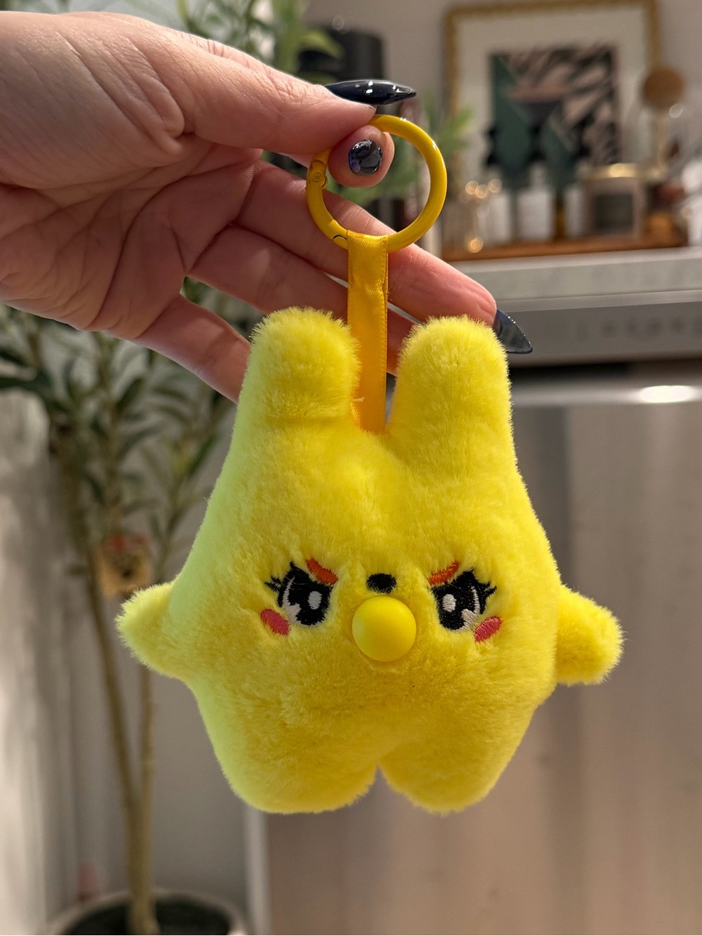 NWOT Bubleez Blind Box Plush Keychain * confirm yellow star*